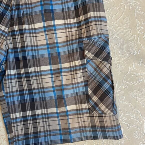 💦Pacific Blue Boys Plaid Fashion Shorts size:12 - Picture 3 of 9